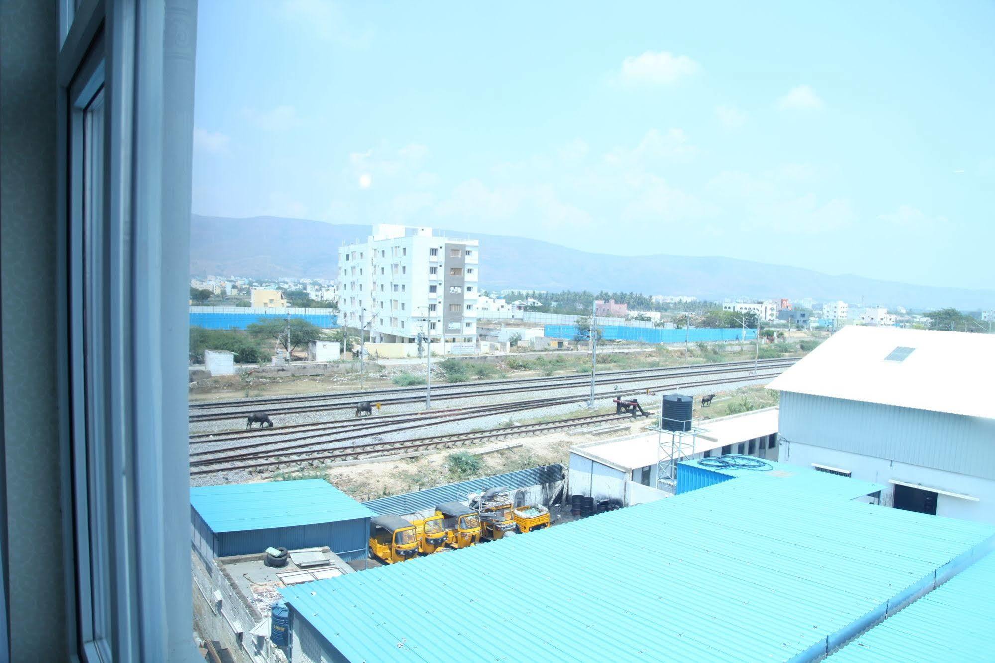Best Western Tirupati Exteriör bild